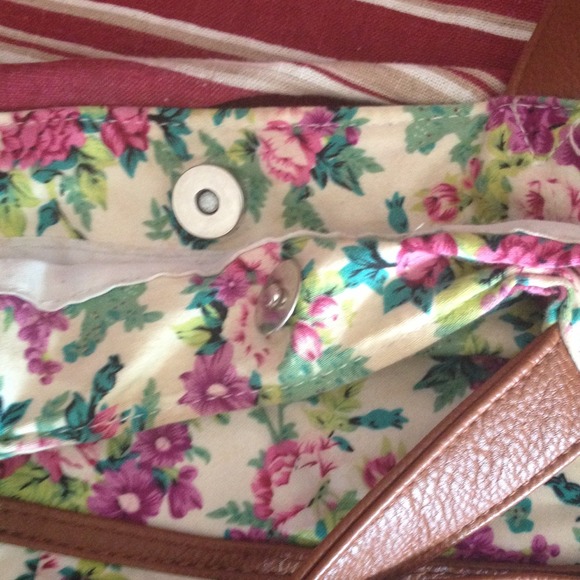 Reduced Price Handbag! - Picture 3 of 3