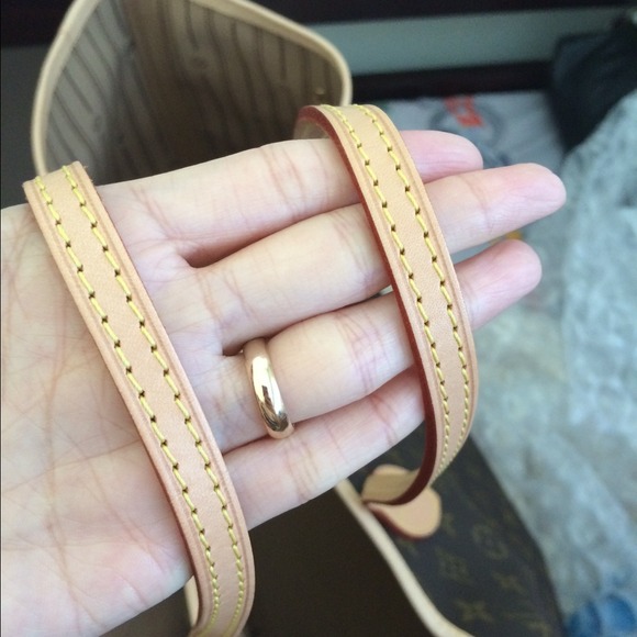 SOLD👏Authentic Louis Vuitton NEVERFULL GM - Picture 4 of 4