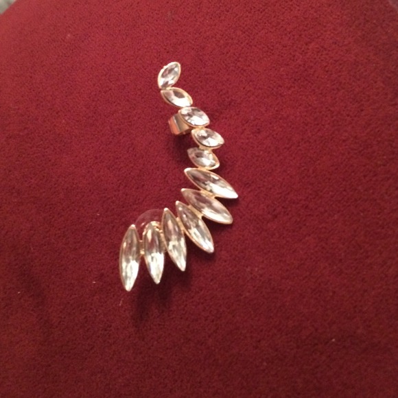 Crystal Wing Ear Cuff - Picture 2 of 3