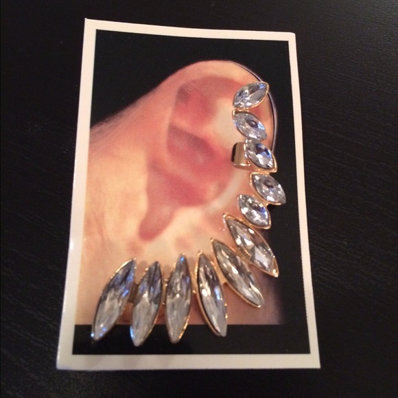 Crystal Wing Ear Cuff - Picture 3 of 3