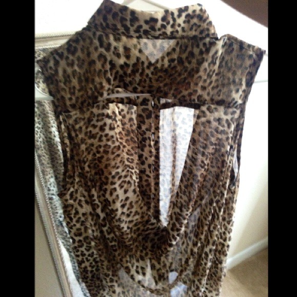 Hi low animal print top - Picture 2 of 2