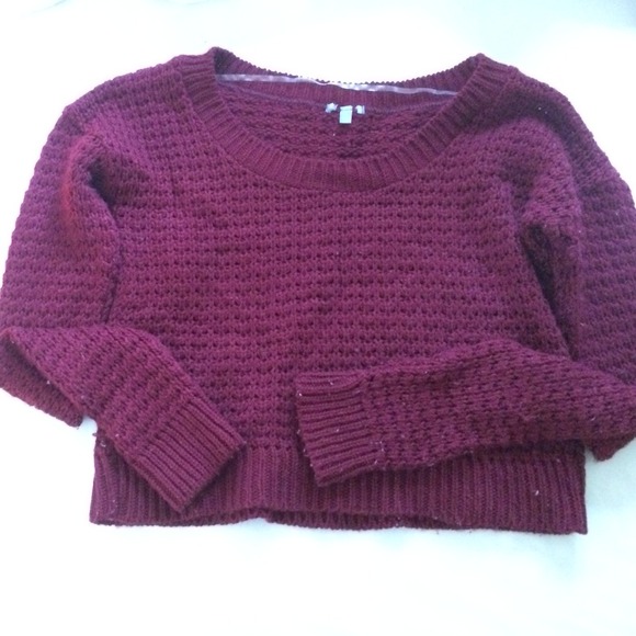 Maroon Sweater - Picture 2 of 2