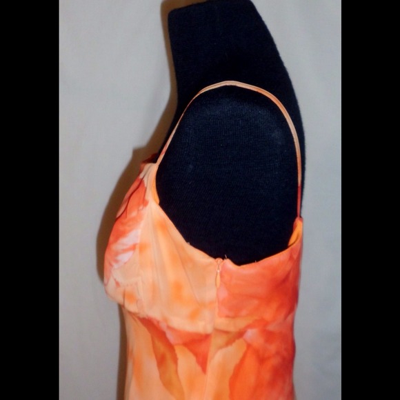 Long dress - Picture 3 of 4