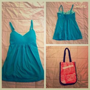 Lululemon teal workout tank top with free tote