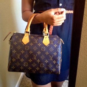 100% Authentic Louis Vuitton Speedy 25 (NO TRADES)