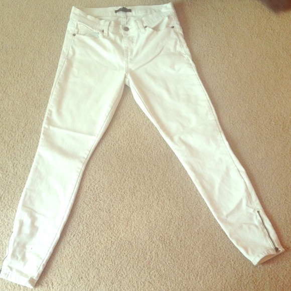 Forever 21 Cream Colored Skinny Jeans