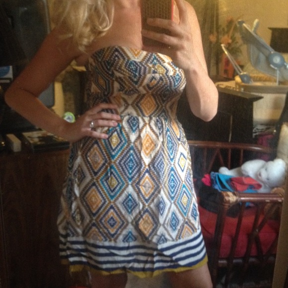 Strapless dress - Picture 2 of 2