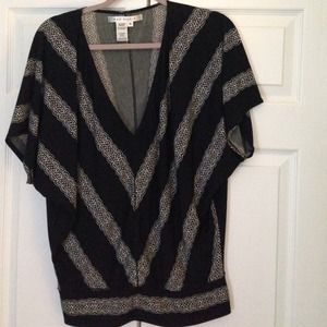 Max Studio patterned top. Size medium