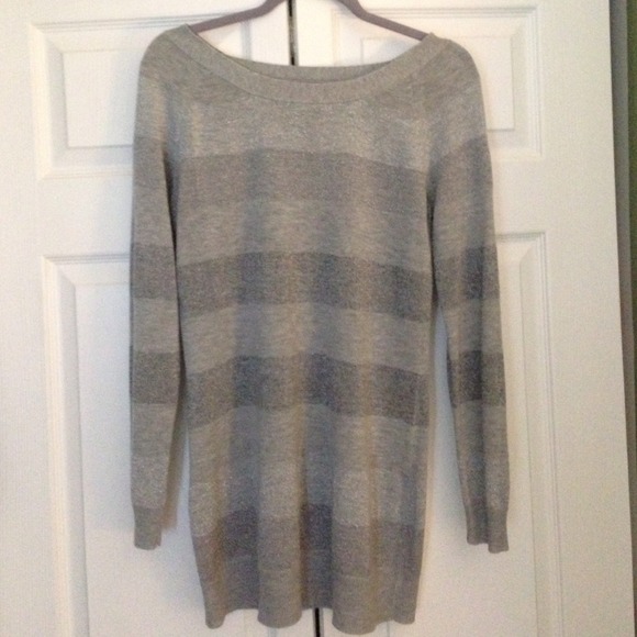 New York & Company top. Size medium