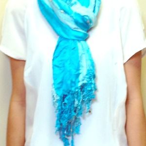 Fashion scarf