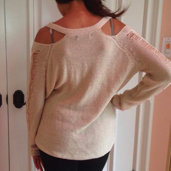 Loose knit sweater - Picture 2 of 2
