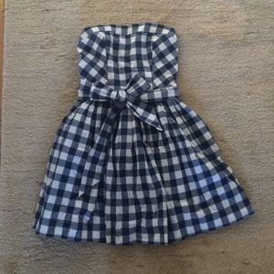 Gingham strapless dress