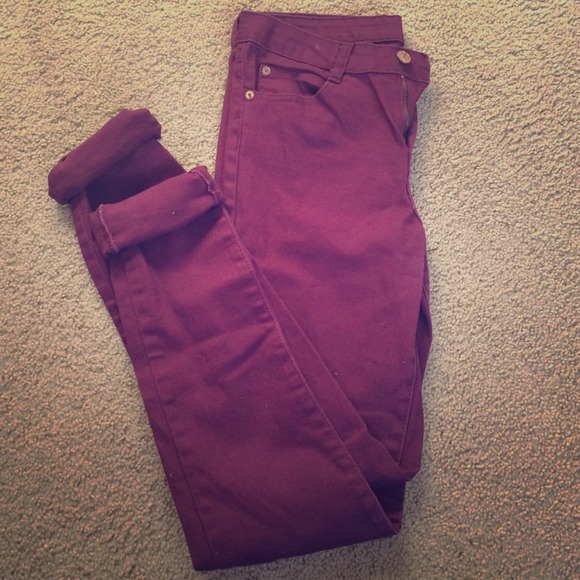 ✨SOLD ON VINTED✨ Maroon skinny jeans