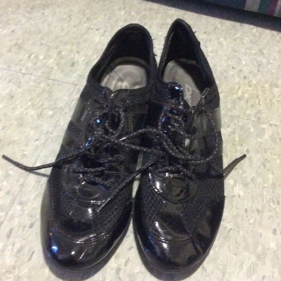 Wedge hill DKNY shoe