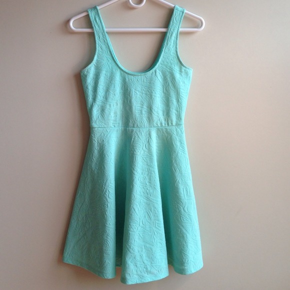 25🅿️🅿️Urban Outfitters Light Blue Skater Dress