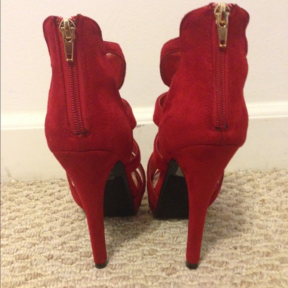Red Suede Cutout High Heels - Picture 3 of 4