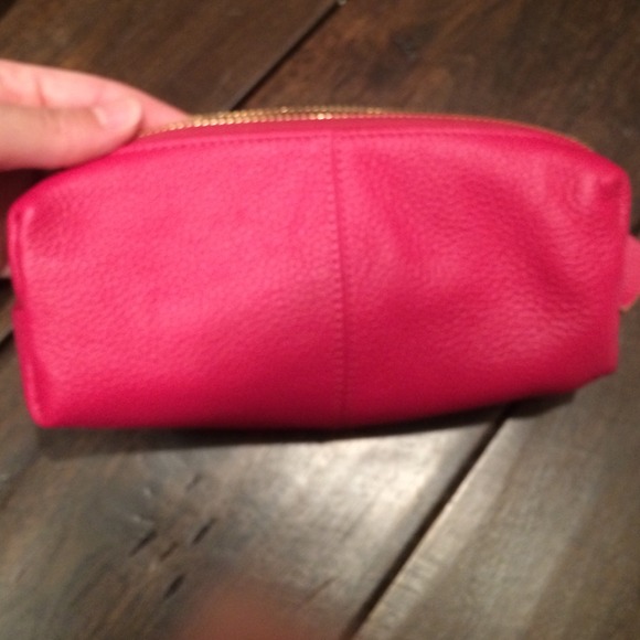 NWT neiman Marcus leather fuscia cosmetic bag