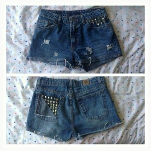 High waisted studded jeans shorts