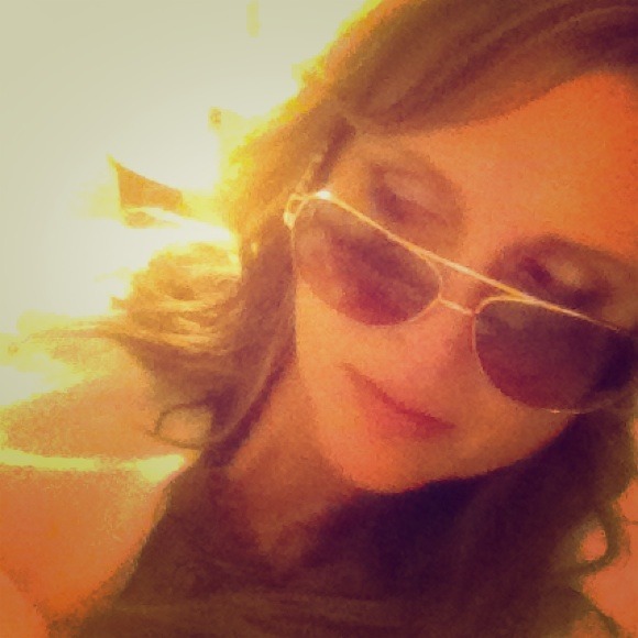 Welcome to my closet - TALL posher - Picture 3 of 4