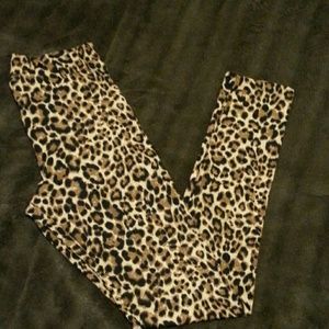 Stretchy Leopard Leggings