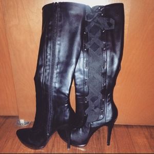 Knee High Lace-Up Black Boots, size 5.5
