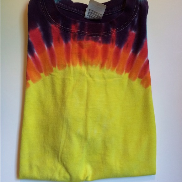 Rockin tie dye tee shirt