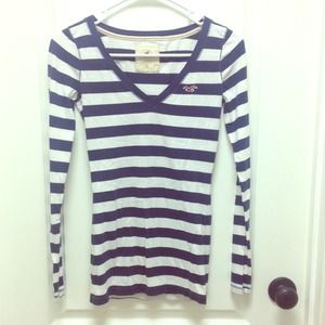 Hollister top.
