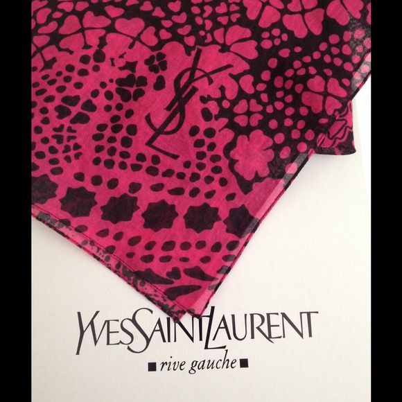 Ysl scarf