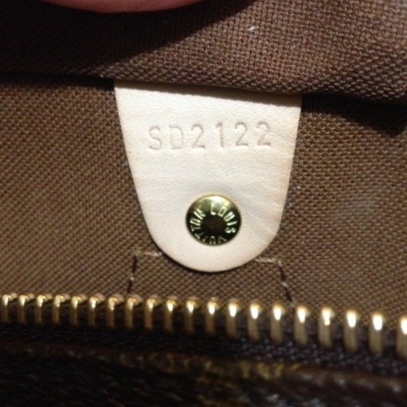 ❌SOLD❌👜 Authentic Louis Vuitton Speedy 30 👜 - Picture 3 of 4