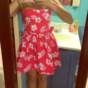Hollister dress