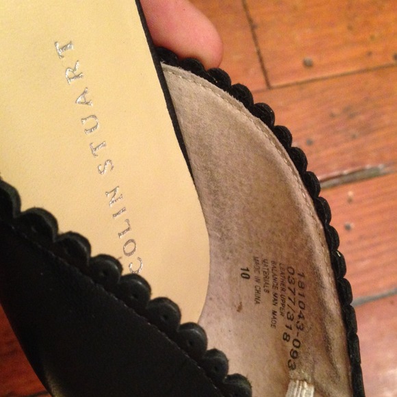 Heels - Picture 4 of 4