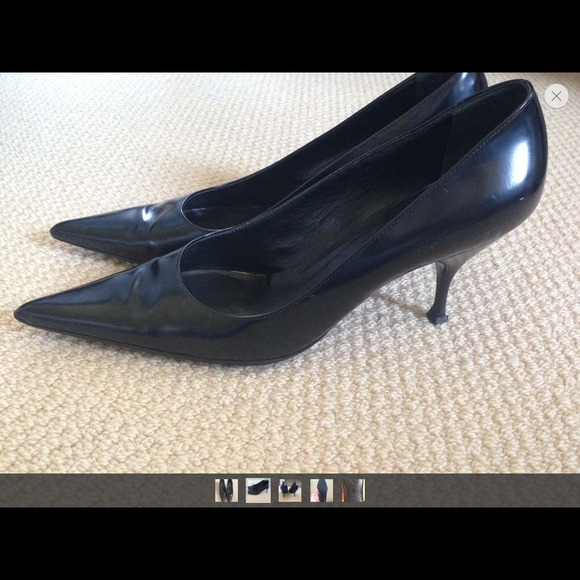 SOLD on EBAY.Black Leather Pointy Toe Prada Pumps - Picture 2 of 4