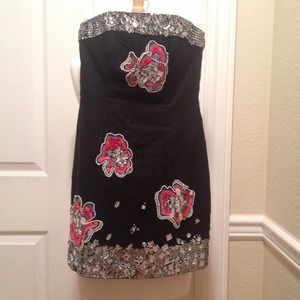 French Connection Stunning NYE 🎉🥂dress xs ❤️