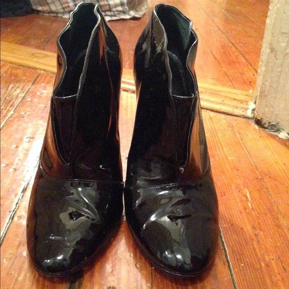 Black booties - Picture 2 of 4