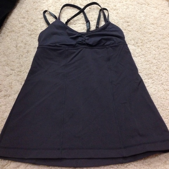 Amazing condition LULU sexy tank!!!!