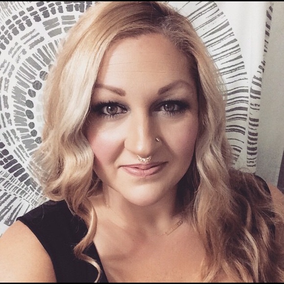 🌼meet your seller🍄 - Picture 4 of 4