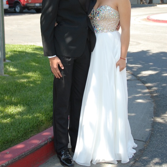 🚫SOLD🚫Terani Couture long rhinestone prom dress - Picture 4 of 4