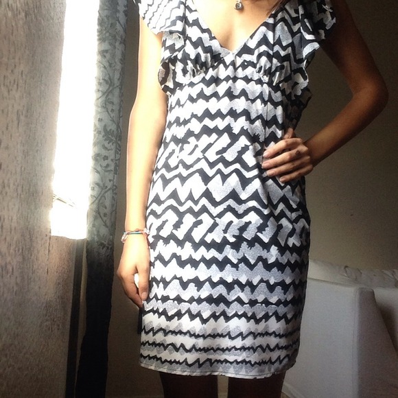 Shades Of Gray Zig Zag Dress