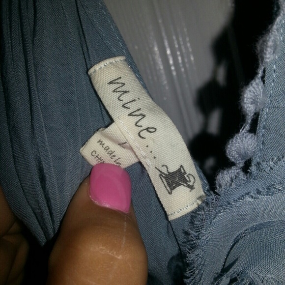 Soft blue blouse - Picture 3 of 4