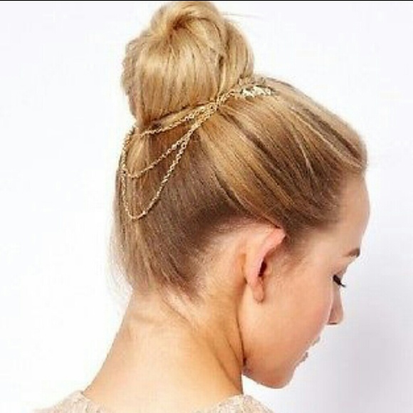 Beautiful Simple Updo Hairchain - Picture 2 of 2
