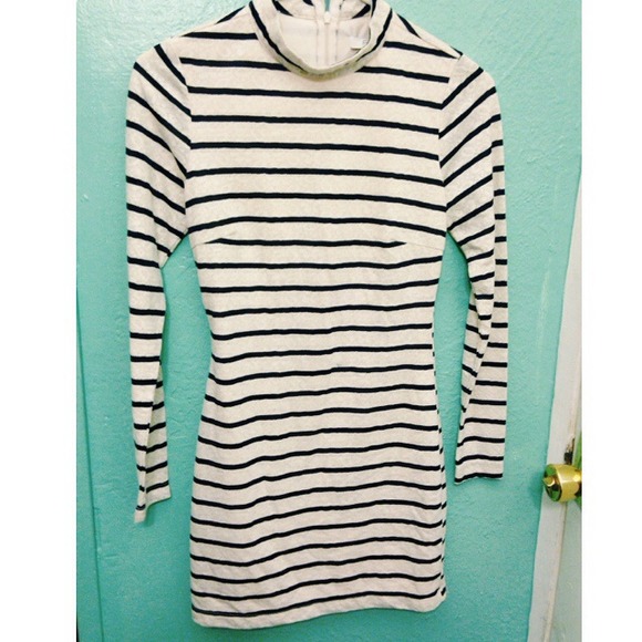 Long-sleeve Dress