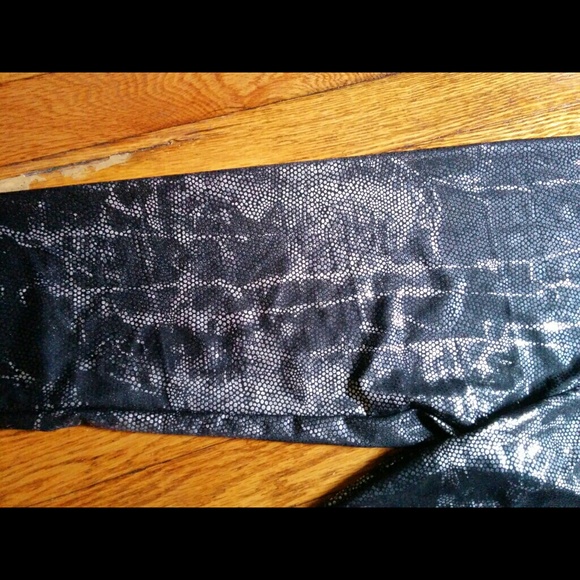 NWT Silver Acid Lightning Tights - Picture 2 of 3