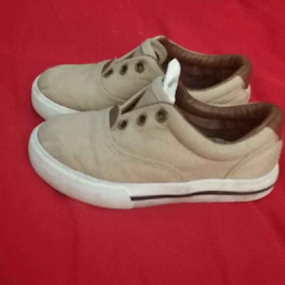 Bundle on hold !!!!!!Boys shoes