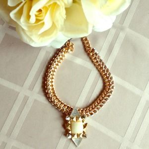 ✨ Gold/Silver Statement Necklace with Pendant