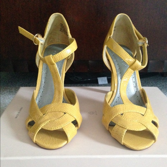 *New* Mustard Pumps