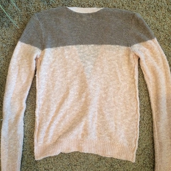 🚫BUNDLED🚫AEO Sparkle Cardigan - Picture 4 of 4