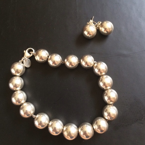 Tiffany bead earrings and bracelet