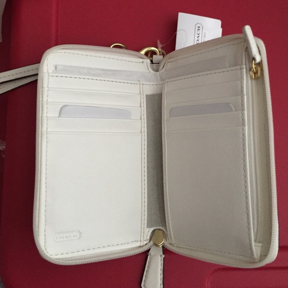 Coach Bags Coach Leather Universal Zip Walletcell Ph Poshmark