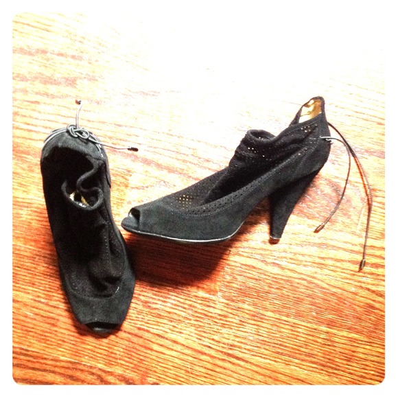Black suede mesh peep toe heels size 8