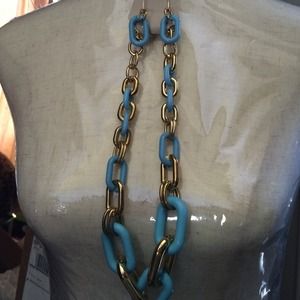 Lt. Blue Chain Necklace Set!